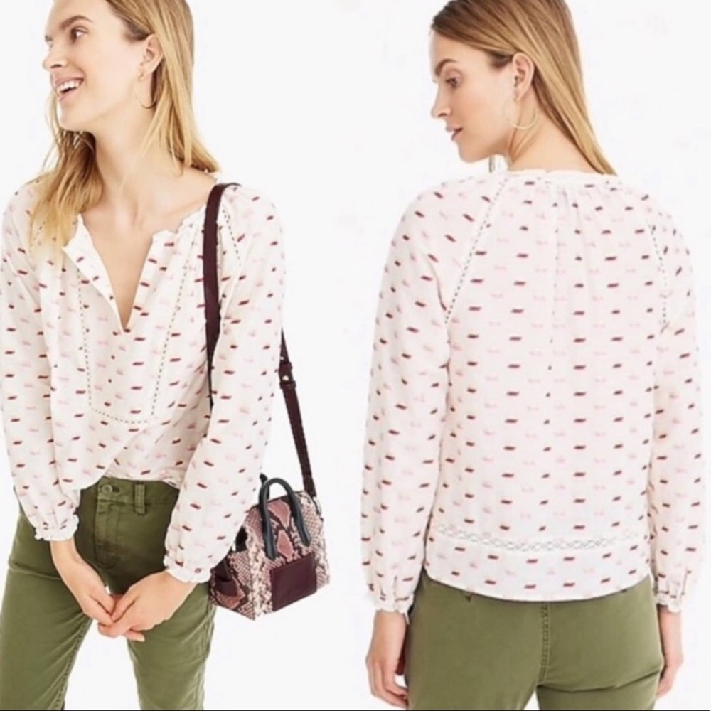 POINT SUR Ruffle Popover Blouse